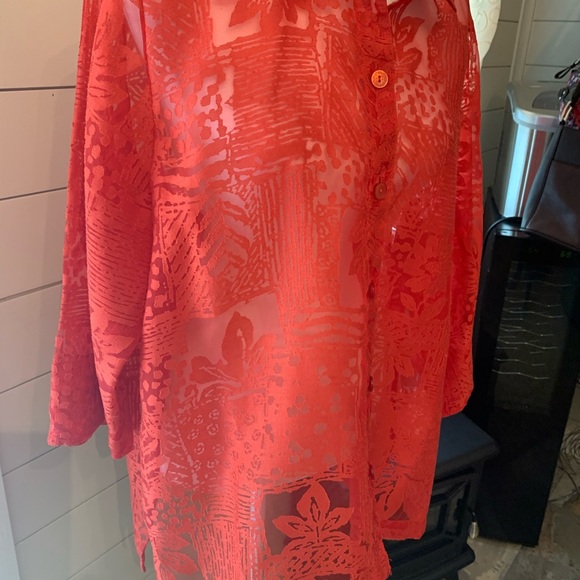 ELCC blouse NWT beautiful blouse & color - Picture 7 of 7